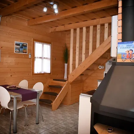 Hébergement de vacances Velence Korzo Pihenohaz *