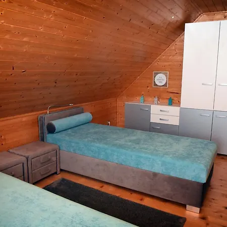 Hébergement de vacances Velence Korzo Pihenohaz *