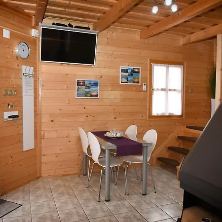 Vakantiehuis Velence Korzo Pihenohaz *