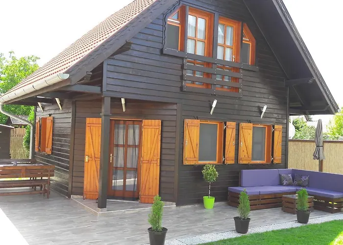 Velence Korzo Pihenohaz *