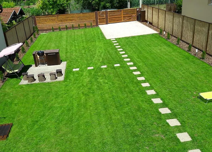 Ferienhaus Velence Korzo Pihenohaz Kapolnasnyek