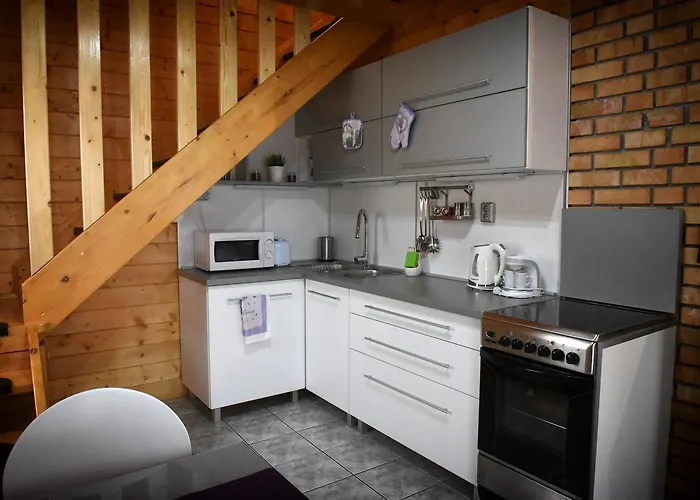 Velence Korzo Pihenohaz Ferienhaus Kapolnasnyek